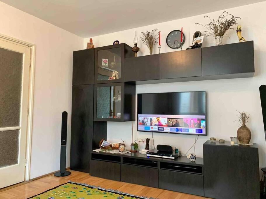 Central Apartment Muncii Area Netflix Bucureşti Eksteriør bilde